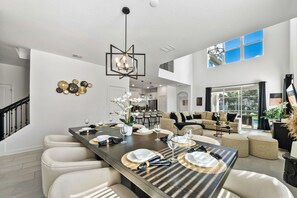 Dining - Wonderful Villa 5Bd Jacuzzi Pool Close Disney 611 (Davenport)