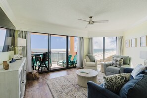 Smart TV, offices, printers - 1004W a Gorgeous Newly Remodeled Unit — Now Part of the Rental Program! (Orange Beach)