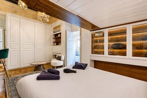 1 chambre, fer et planche à repasser, Wi-Fi gratuit, draps fournis