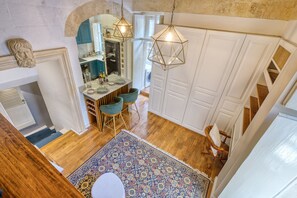 Interior - Luxury studio with Maltese balcony LDEM2-1 (Valletta)