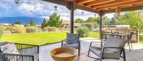 單棟房屋 (4 Bedrooms) | 住宿正面