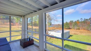 Apartment (1 Bedroom) | Interior