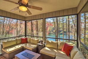 House (3 Bedrooms) | Interior - Festive Lakefront Escape: Blue Ridge Holiday Home (Brevard)