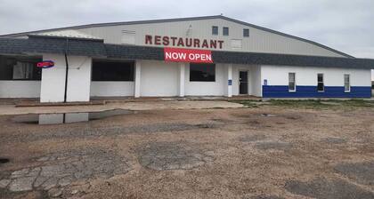 Simple Yet Functional Room w/ Comfy Bed Near Shiloh Vineyard for Wine Enthusiast
