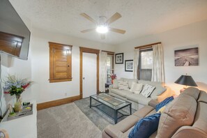 House (4 Bedrooms) | Interior - Central Akron Stay! Large Victorian Home w/ Yard (Akron)