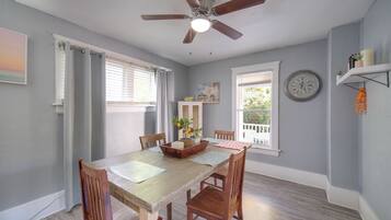 Maison (5 Bedrooms) | Intérieur