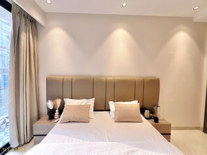 Premium Room | In-room safe, desk, laptop workspace, iron/ironing board - ACE STAYZ Sector57 Gurugram (Gurugram)
