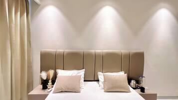 In-room safe, desk, laptop workspace, iron/ironing board