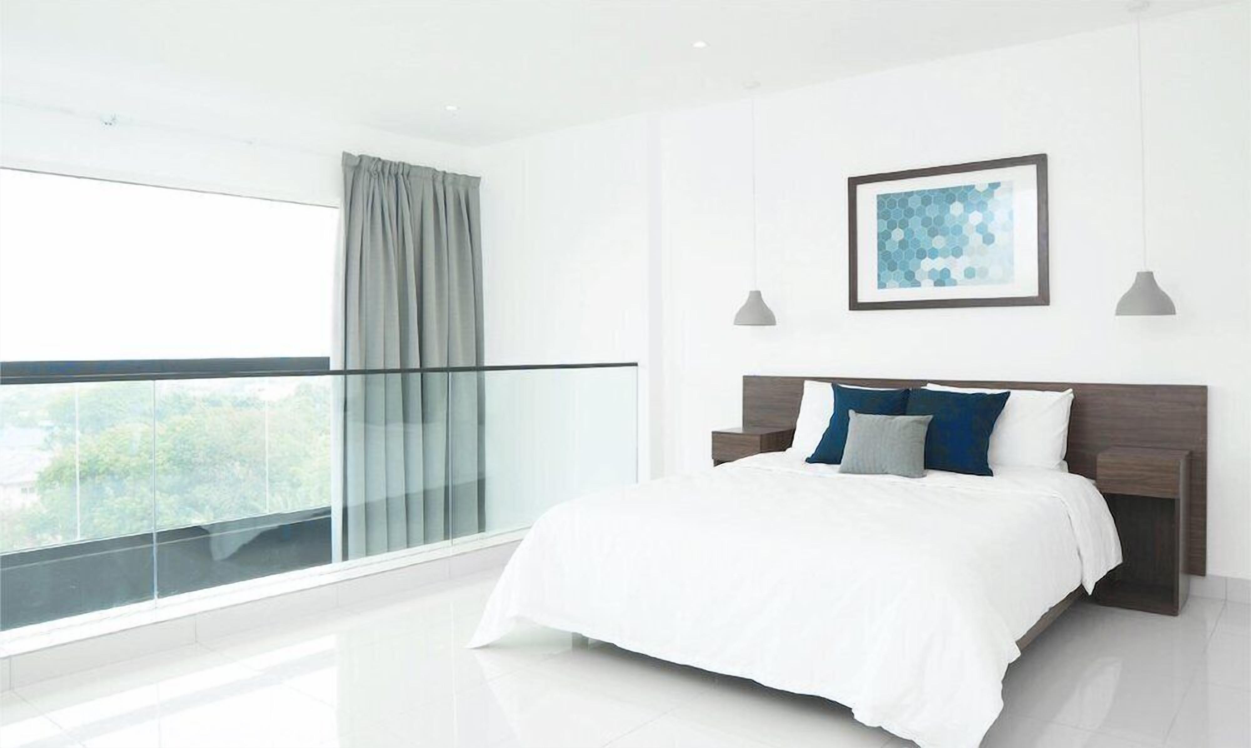 Deluxe-Studio, Balkon, Gartenblick | Bügeleisen/Bügelbrett, kostenloses WLAN