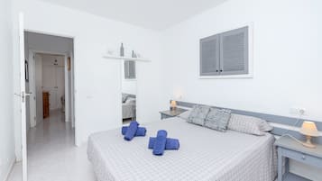 2 slaapkamers, een strijkplank/strijkijzer, wifi, beddengoed