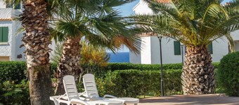 Pet-Friendly Apartment 'Precioso' with Shared Pool & Private Terrace