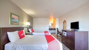 Iron/ironing board, free WiFi, bed sheets