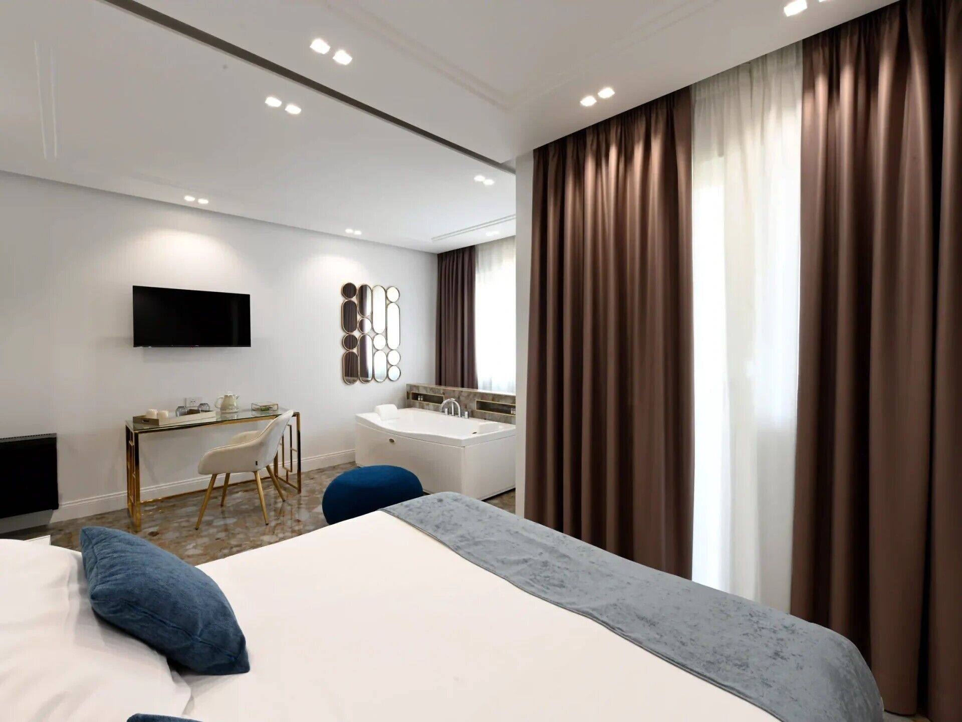 Coffres-forts dans les chambres, chambres insonorisées