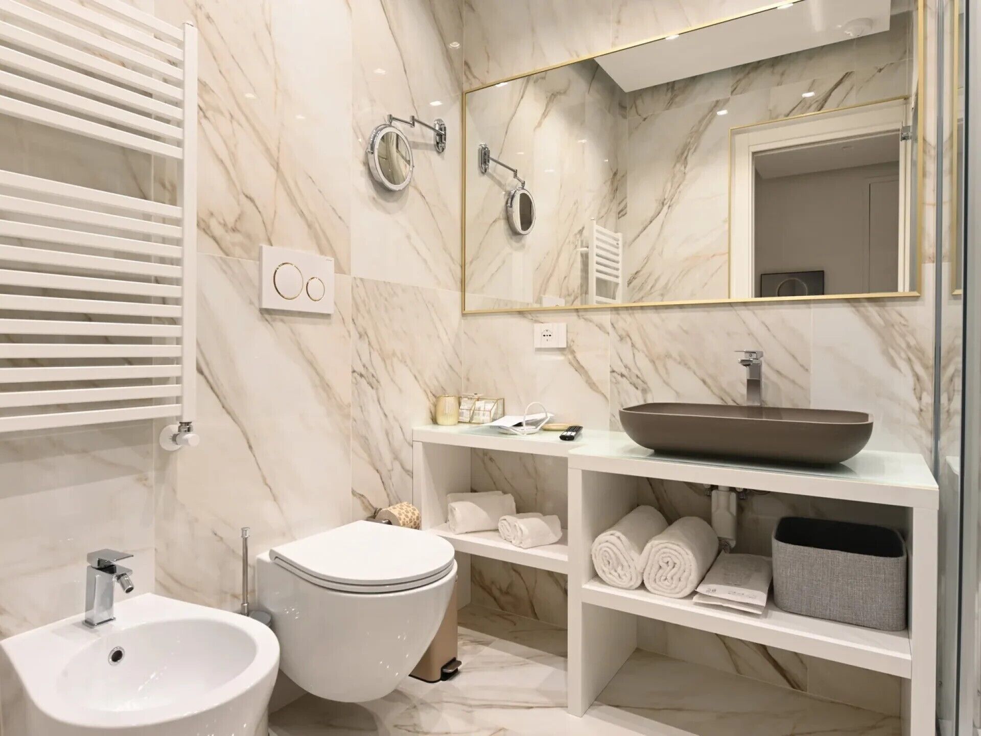 Deluxe Double Room | Bathroom
