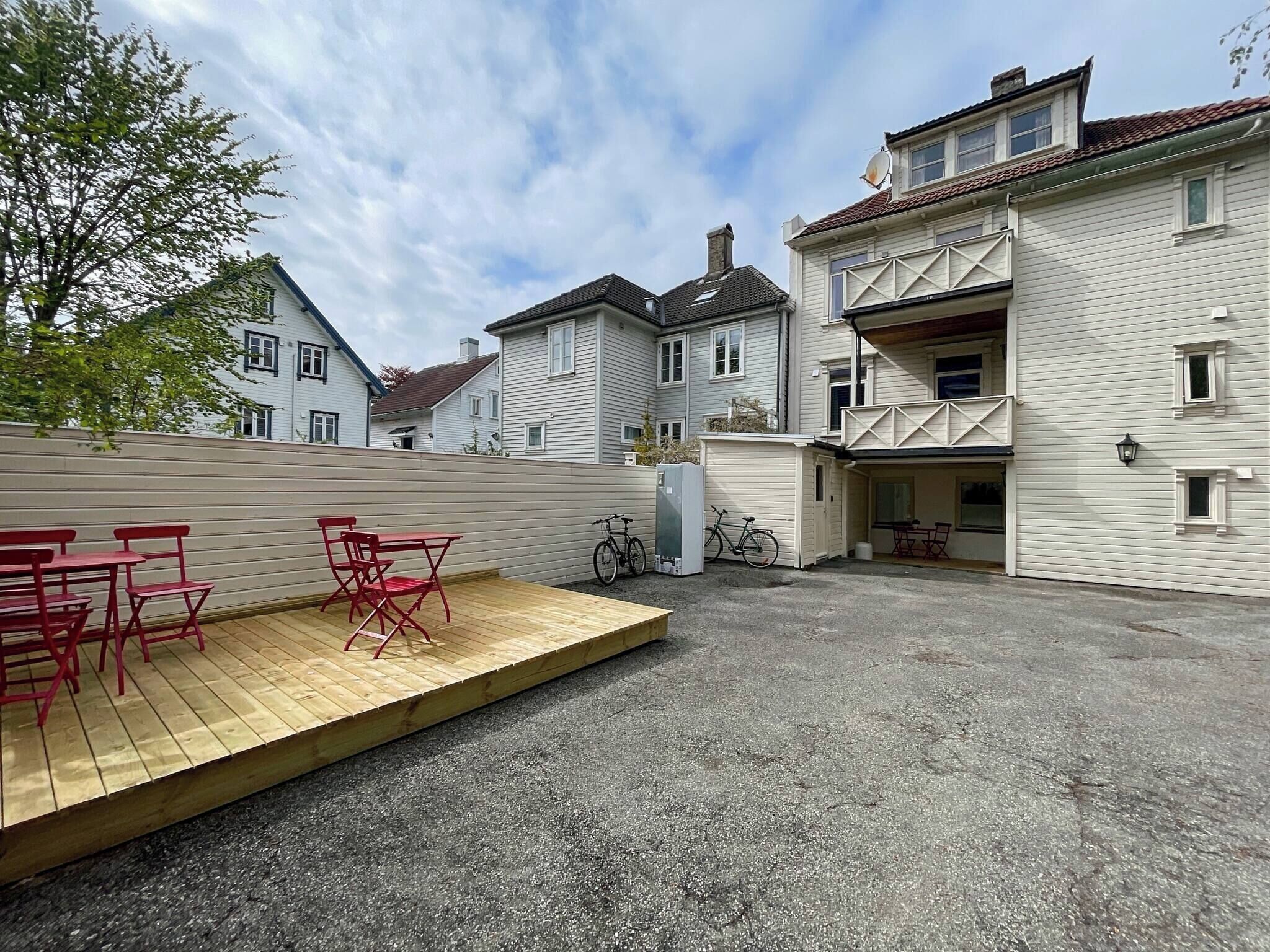 Hus - 2 sovrum - tillgänglighetsanpassat - balkong | Restaurang utomhus