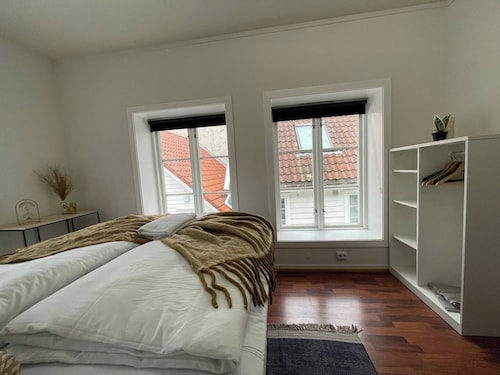 Stavanger BnB 15 Central Apartment With Private Sauna & Billiards