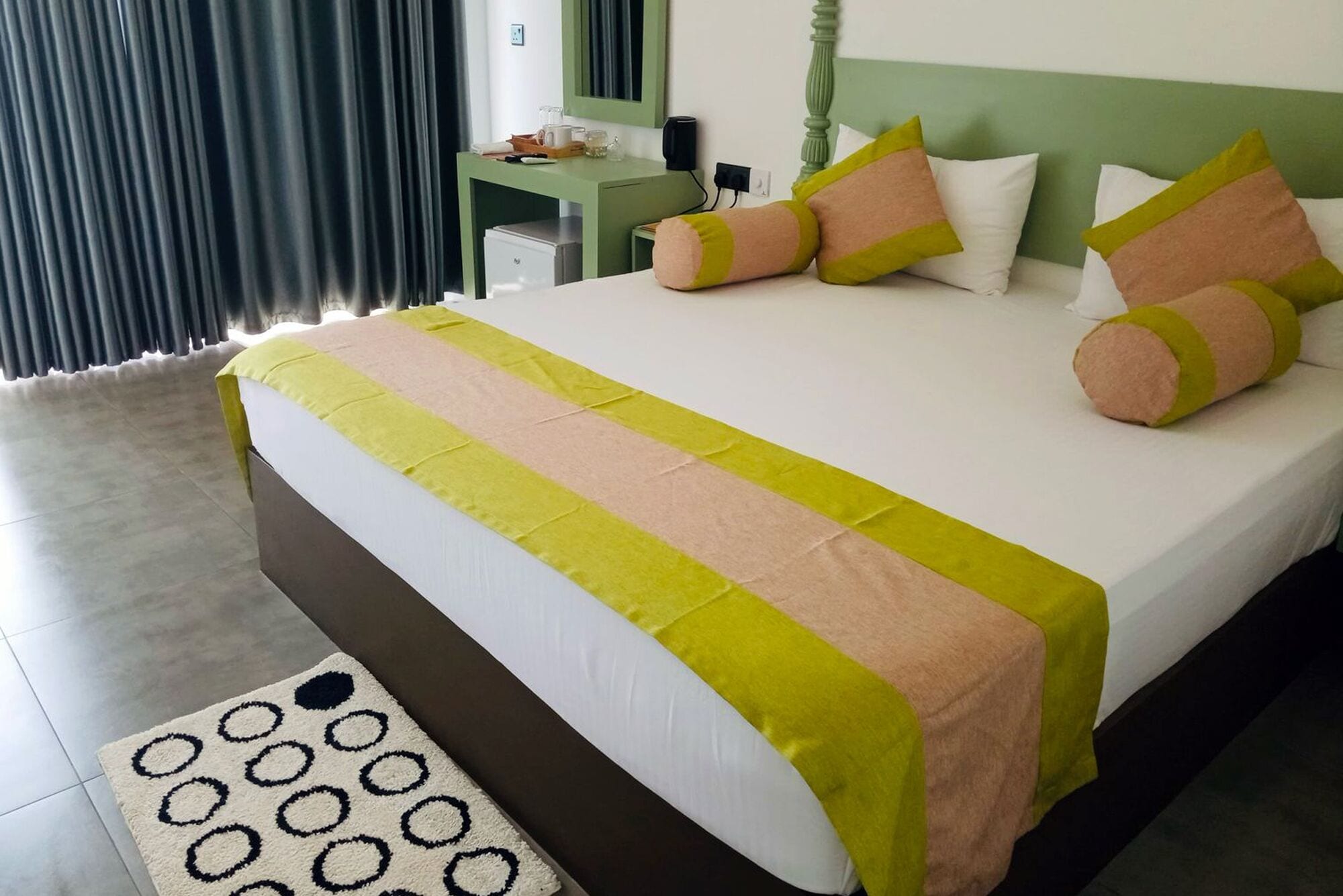 Deluxe dubbelrum | Skrivbord, arbetsyta för laptop, strykjärn/strykbräda och gratis wi-fi