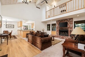 TV, fireplace, offices - Silverpine Chalet w/Gym, Game Room & Large Decks (Shaver Lake)