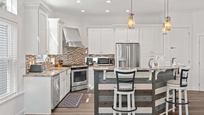 Unclassified image, 2 of 59, button - Destiny In Emerald Green 3 Bedroom Home (Destin)