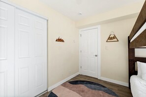 Appart'hôtel, 2 chambres | Intérieur