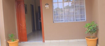 藍嶺逃逸賓客之家  