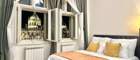 2 間睡房、熨斗/熨衫板、Wi-Fi、床單