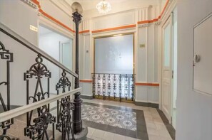 Interior - Modern Prague 1 Retreat with Stunning Museum Views (Hlavní město Praha)