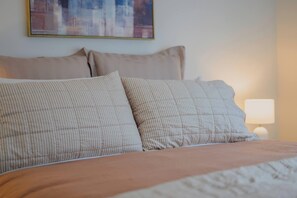 2 Schlafzimmer, Bügeleisen/Bügelbrett, WLAN, Bettwäsche