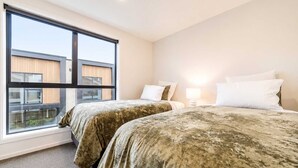 Unclassified image, 3 of 27, button - Addington 2BR with Patio & Parking | Near Hagley (Christchurch)