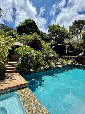 2 outdoor pools - Tranquility (Cape Town)