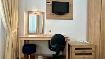Standard Double Room Single Use, Courtyard View | In-room safe, desk, laptop workspace, free WiFi