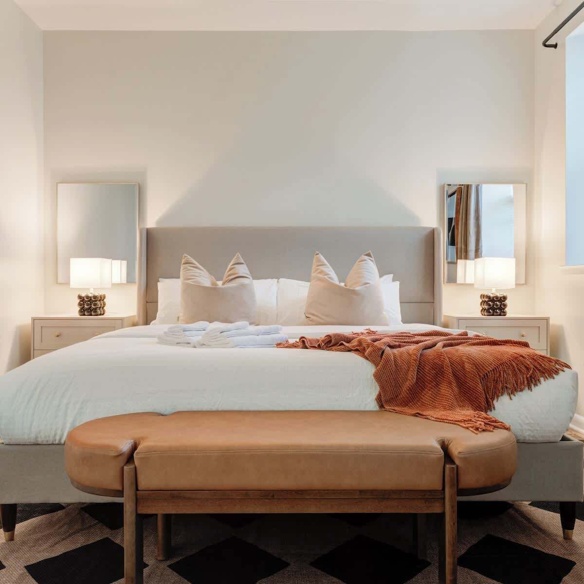 Iron/ironing board, travel crib, WiFi, bed sheets