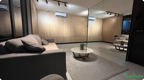 Interior - Cozy and modern apartment with balcony. (João Pessoa)