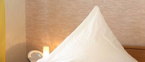 2 makuuhuonetta, Wi-Fi, vuodevaatteet