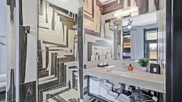 Studio, 1 Queen Bed, Private Bathroom | Bathroom | Shower, hair dryer, towels, soap