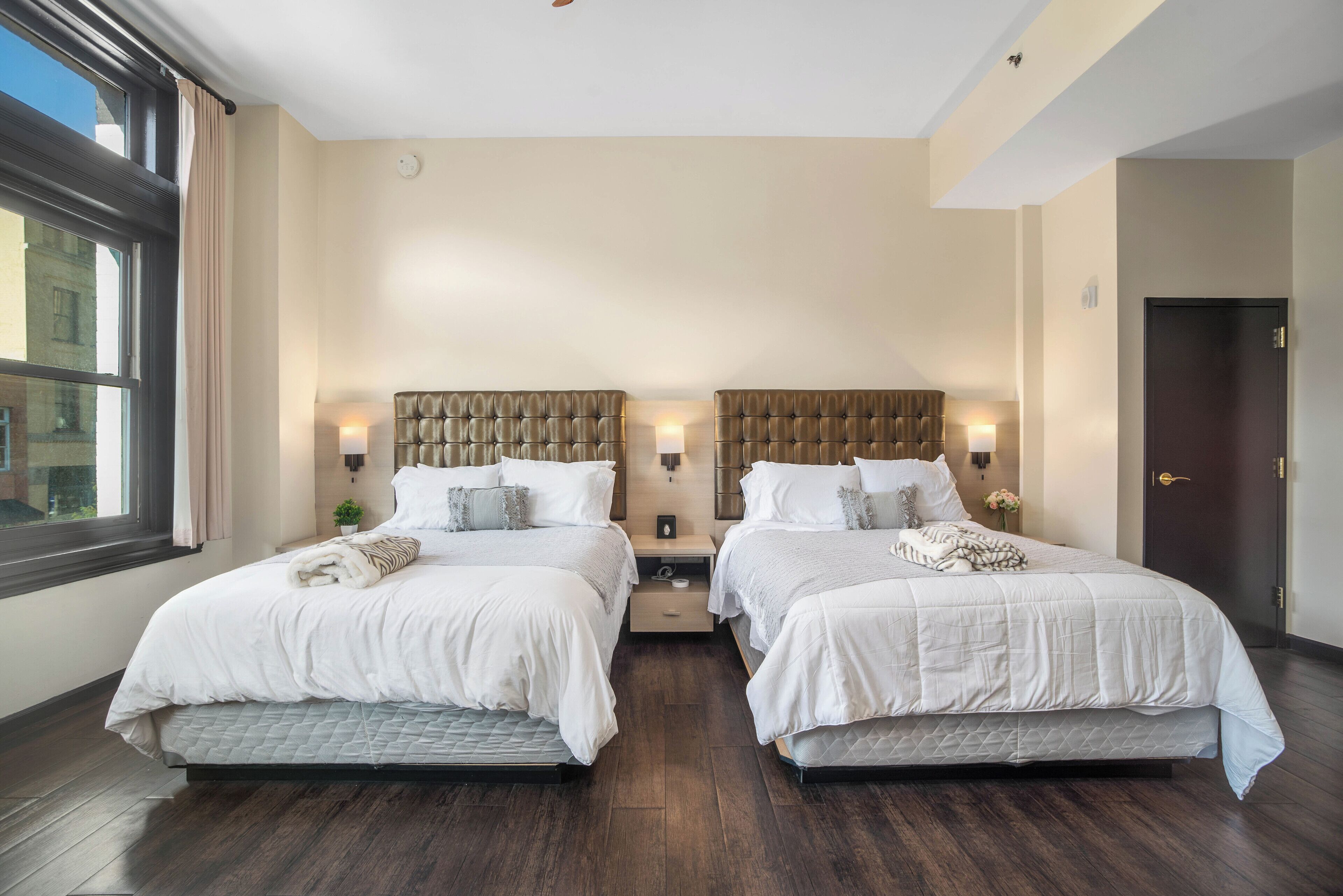 Iron/ironing board, free WiFi