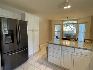 Interior - Your happy place just minutes from Spanish Springs (The Villages)