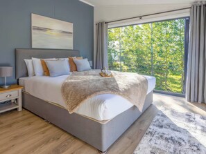 3 camere, con stile personalizzato, con arredamento individuale