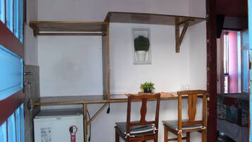 Basic-Doppelzimmer, Gartenblick | Kostenloses WLAN