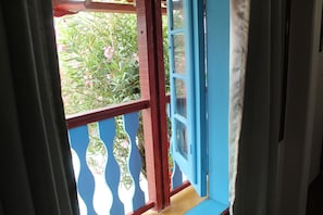 Basic Double Room, Garden View | Free WiFi - Pousada Aconchego da Valdirene (Ouro Preto)