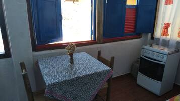 Quarto triplo | Cozinha privada