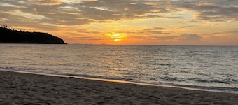 Bungalows two minutes from the beach and shops