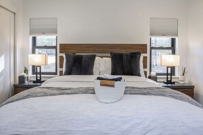 2 slaapkamers, een strijkplank/strijkijzer, wifi, beddengoed