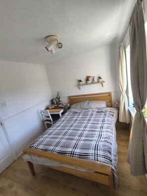 Shared Dormitory, 1 Bedroom, Garden View | 1 bilik tidur 