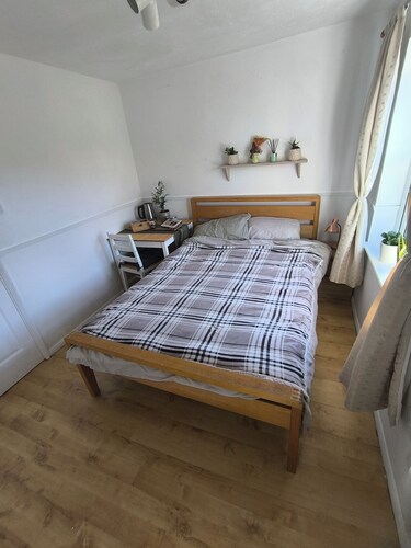 Room-angelos Home in Bermondsey