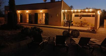 Casa Es Llobets for 6 With Pool Access