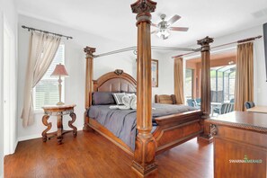 5 bedrooms, iron/ironing board, travel cot, free WiFi - Disney Haven | Private Pool Oasis & Family Perks (Kissimmee)