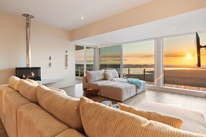 Interior - Mbizi Lagoon House (Hermanus)