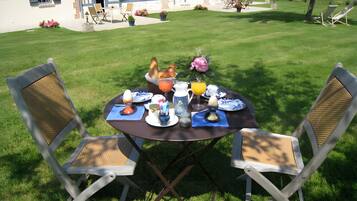 Ristorazione all'aperto