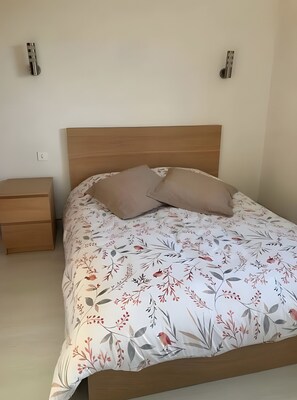 1 quarto, ferros/tábuas de passar roupa, Wi-Fi, roupa de cama